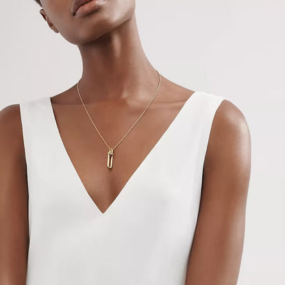 Auriel Elongated Link Pendant-Necklaces-Blizzm