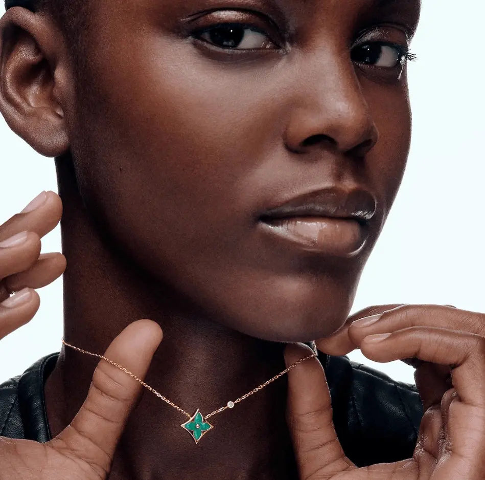 Color Muse Star Necklace - Green-Necklaces-Blizzm