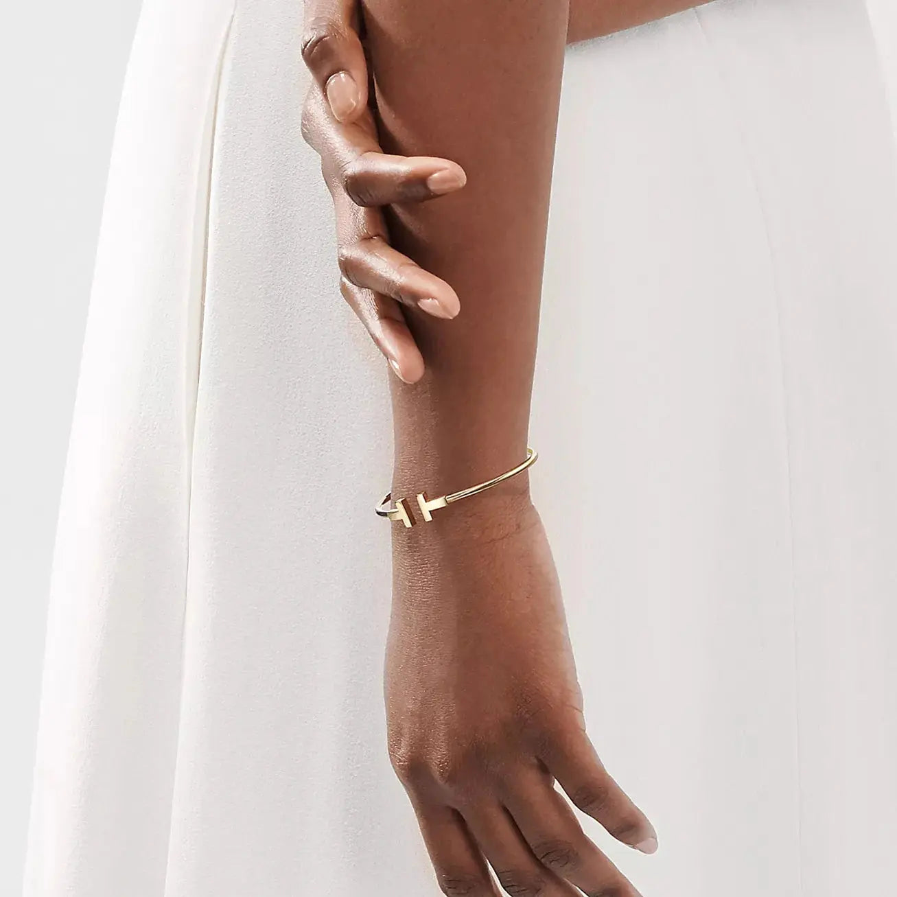 Inlay Crossbar Wire Bracelet-Bracelets-Blizzm