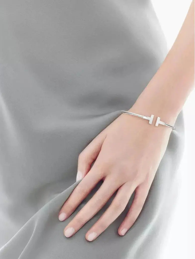 Inlay Crossbar Wire Bracelet-Bracelets-Blizzm