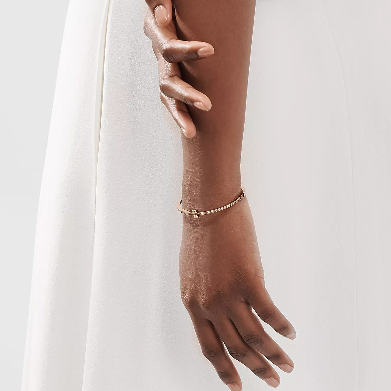 Linea Pave Hinged Bangle-Bracelets-Blizzm