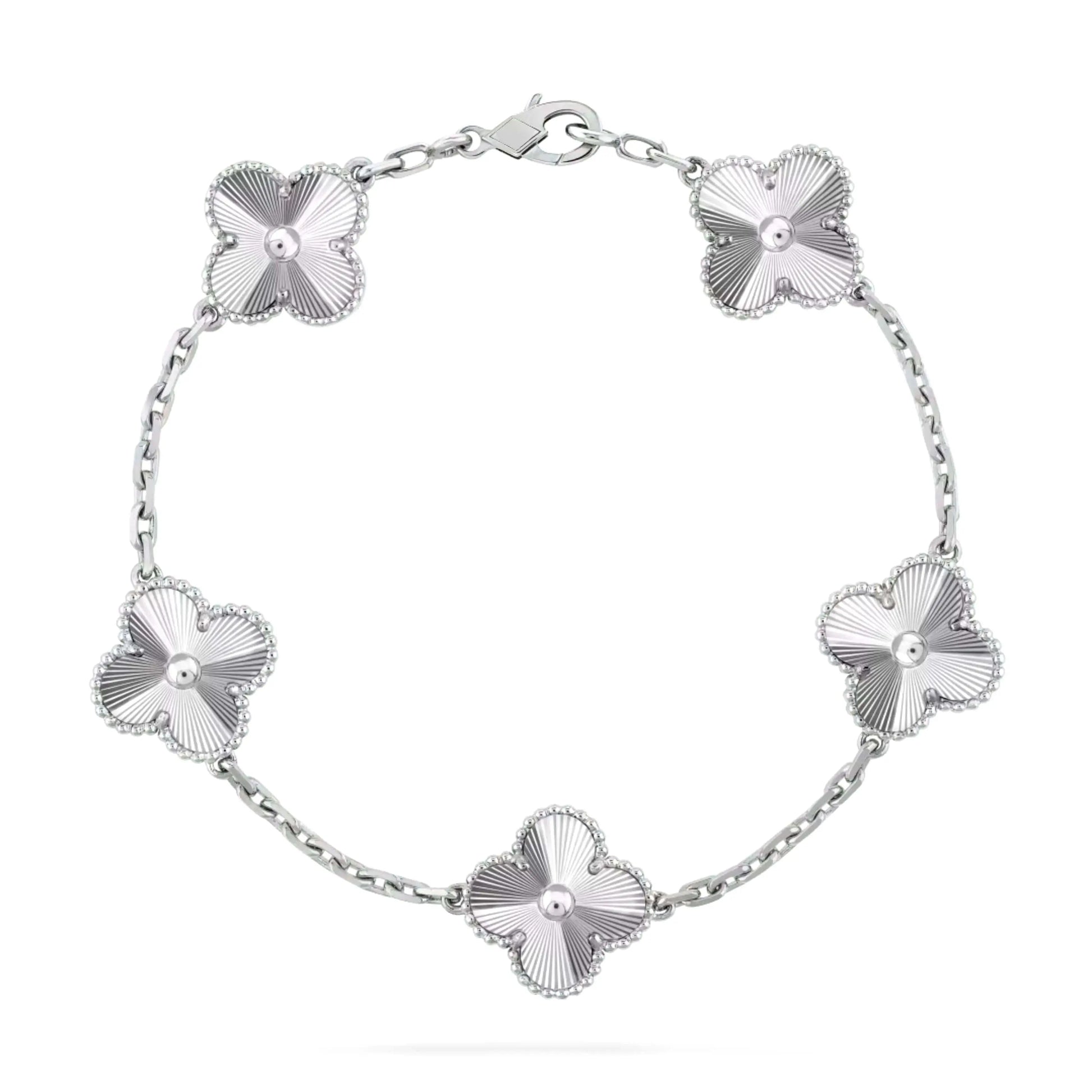 Luxury Clover Bracelet-Bracelets-Blizzm