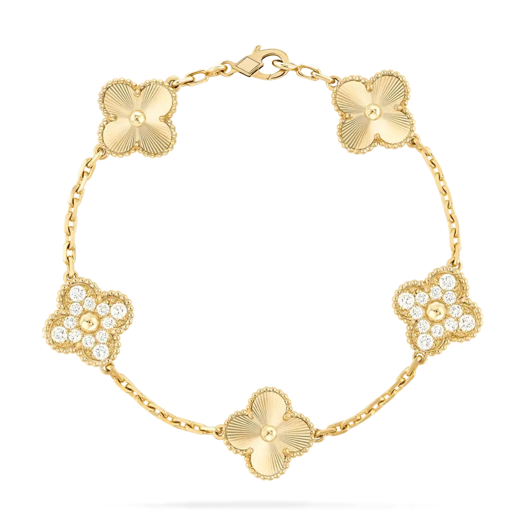 Luxury Clover Crystal Bracelet-Bracelets-Blizzm