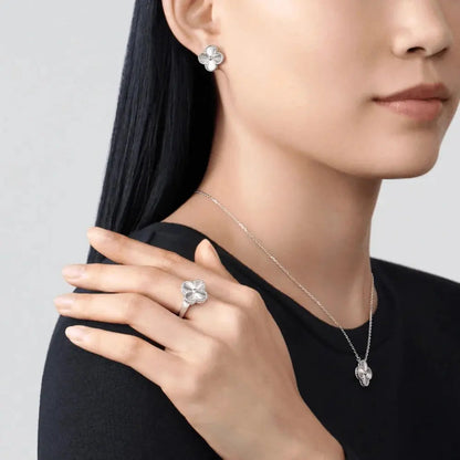 Luxury Clover Earrings-Earrings-Blizzm