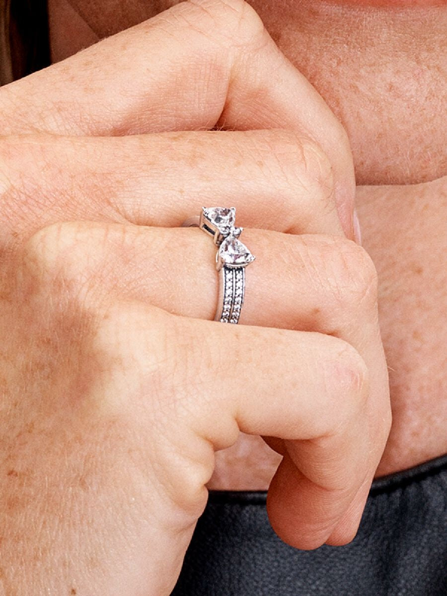 Princess Bow Sparkle Ring-Rings-Blizzm