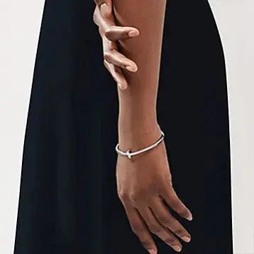 Sleek Facet Crystal Bangle-Bracelets-Blizzm