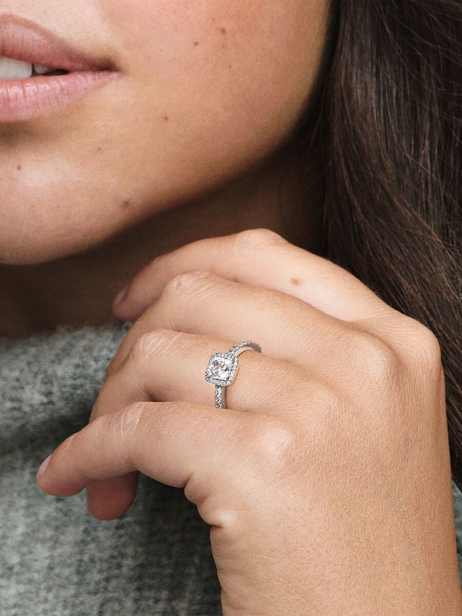 Solara Square Halo Ring-Rings-Blizzm