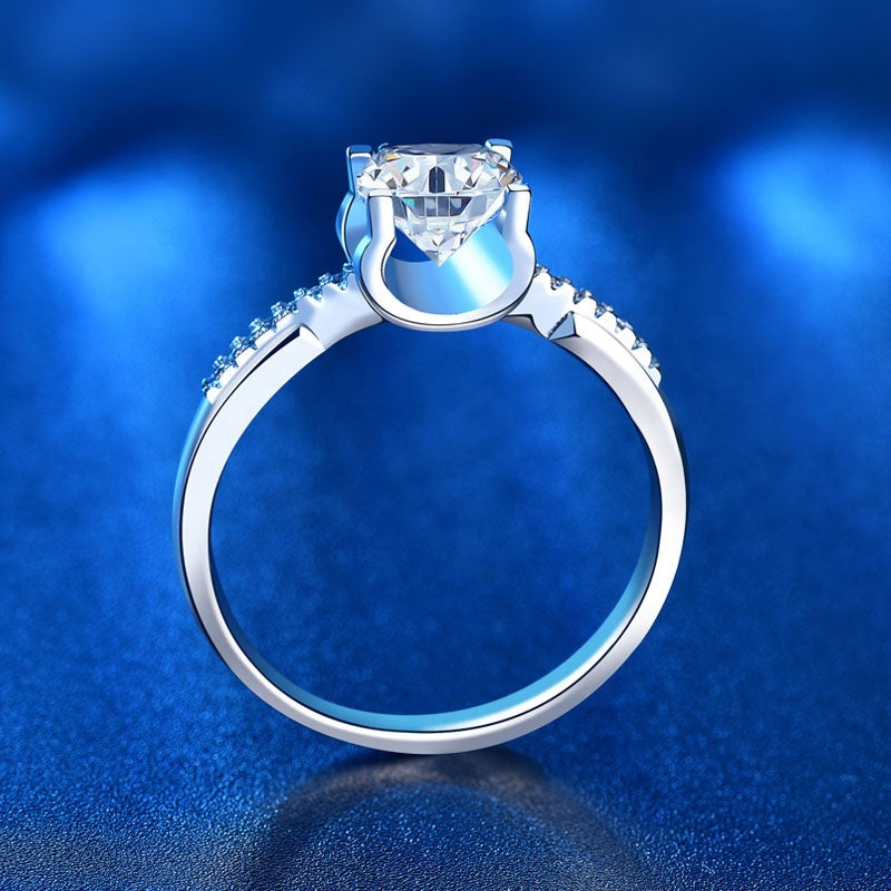 Tauren Claw 1ct Moissanite Ring