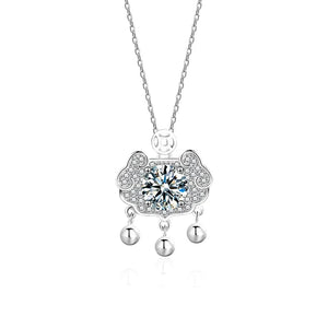 Luxury Moissanite Pendant Necklace