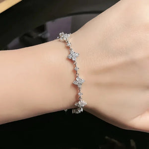 Moissanite Four-Leaf Clover Bracelet