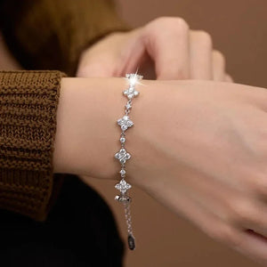Moissanite Four-Leaf Clover Bracelet