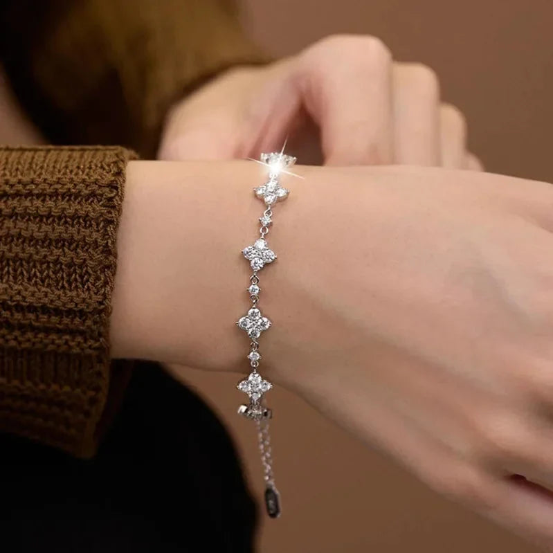 Moissanite Four-Leaf Clover Bracelet