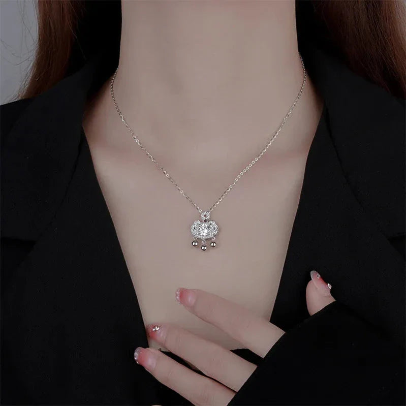 Sterling Silver Moissanite Necklace