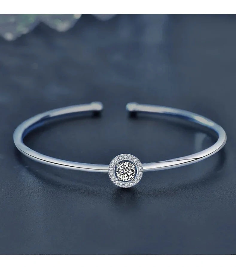 Luxurious Moissanite Silver Bracelet
