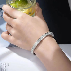 WUIHA Moissanite Silver Bangle Bracelet